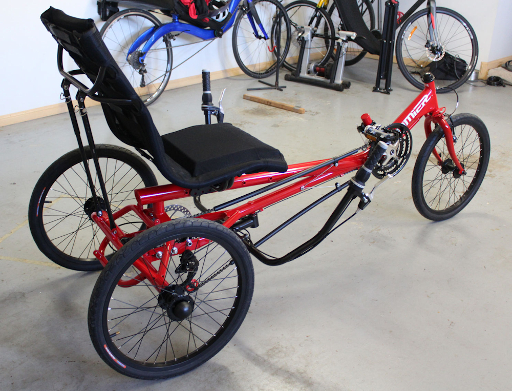 Rehatri Delta trike back-right view