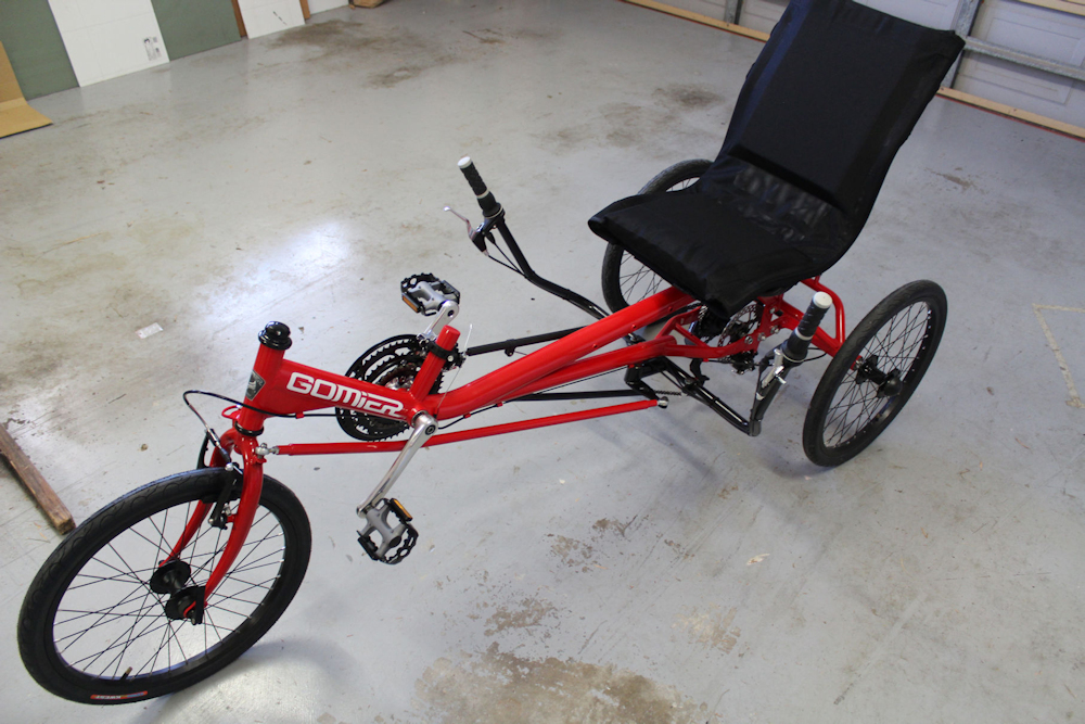 Rehatri Delta trike front left view
